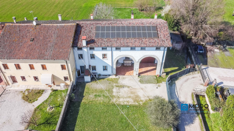 Villa in vendita a Costabissara - Zona: Motta