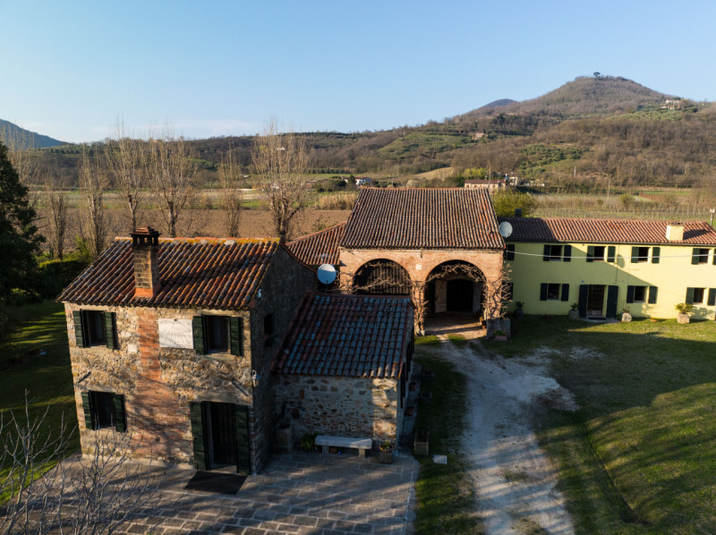 Rustico / Casale in vendita a Baone, 6 locali, zona Località: Baone, prezzo € 460.000 | PortaleAgenzieImmobiliari.it