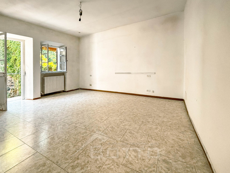 Villa a Schiera in vendita a Grignasco, 3 locali, zona Località: Grignasco, prezzo € 35.000 | PortaleAgenzieImmobiliari.it
