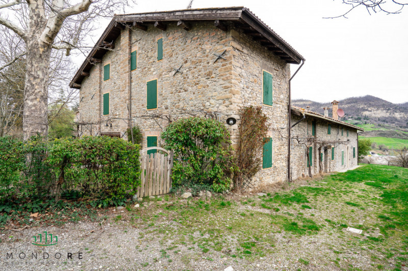 Villa in vendita a Marzabotto, 7 locali, zona Località: Marzabotto, prezzo € 495.000 | PortaleAgenzieImmobiliari.it