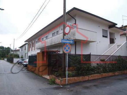Appartamento in vendita a Bassano del Grappa, 3 locali, zona Località: Bassano del Grappa, prezzo € 54.788 | PortaleAgenzieImmobiliari.it