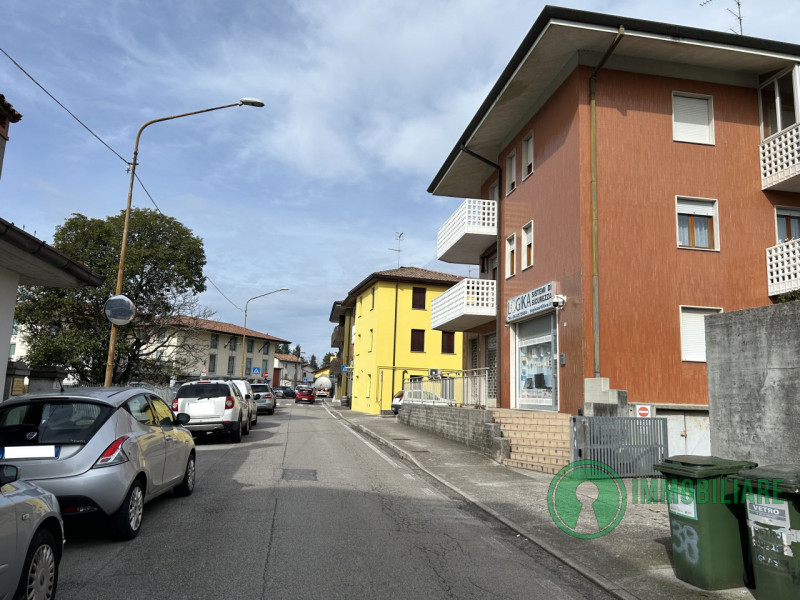Negozio / Locale in affitto a Tricesimo, 9999 locali, zona Località: Tricesimo, prezzo € 395 | PortaleAgenzieImmobiliari.it