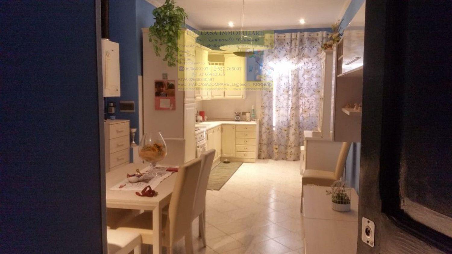 Appartamento in vendita a Cisterna di Latina, 4 locali, prezzo € 130.000 | CambioCasa.it