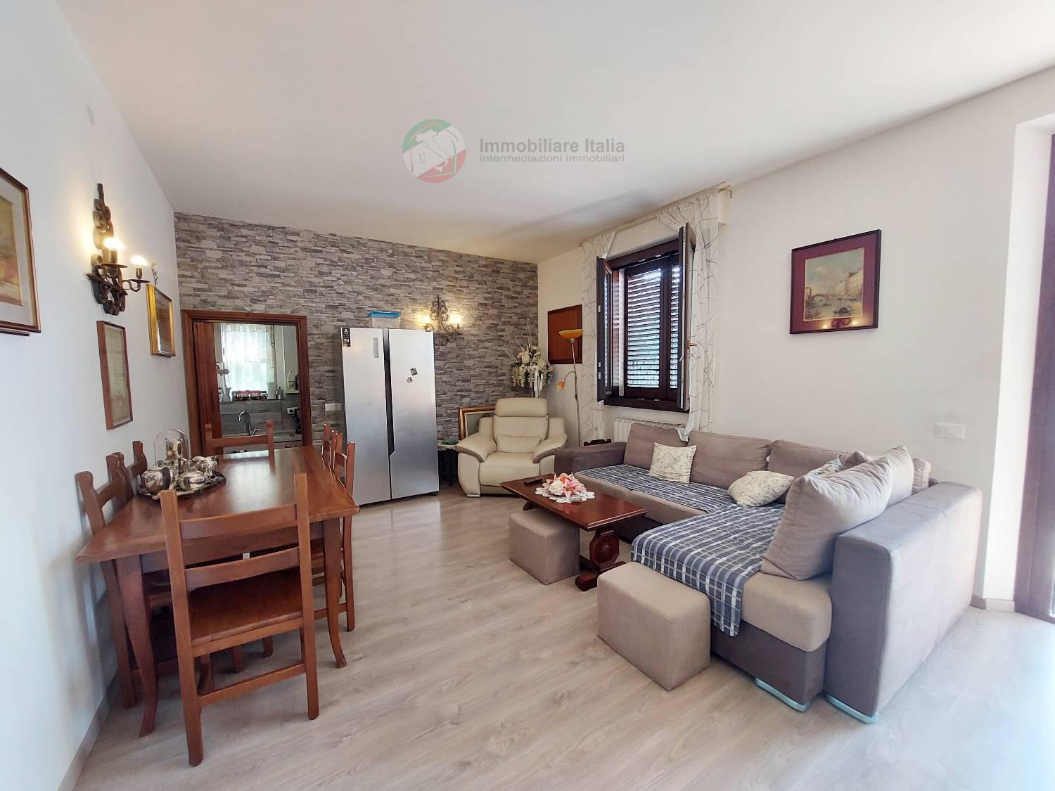 Appartamento in vendita a San Giovanni in Marignano, 4 locali, prezzo € 220.000 | PortaleAgenzieImmobiliari.it