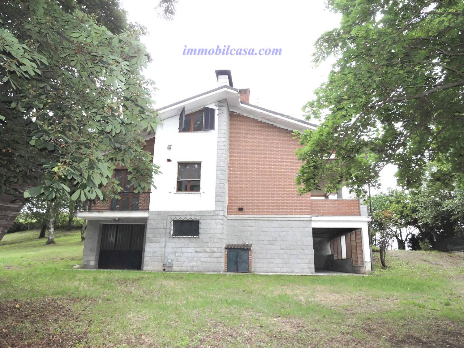 Villa in vendita a Clavesana, 6 locali, prezzo € 200.000 | PortaleAgenzieImmobiliari.it