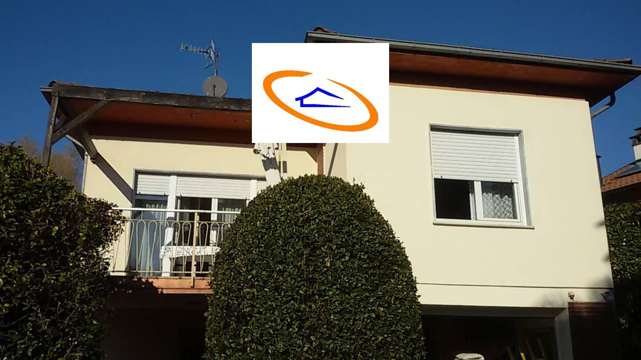 Soluzione Indipendente in vendita a Laveno-Mombello, 3 locali, prezzo € 290.000 | PortaleAgenzieImmobiliari.it