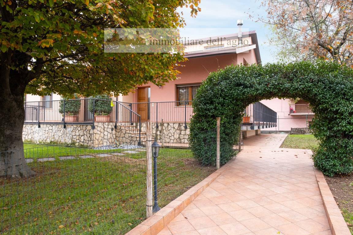 Villa in vendita a Lonato, 7 locali, prezzo € 520.000 | PortaleAgenzieImmobiliari.it