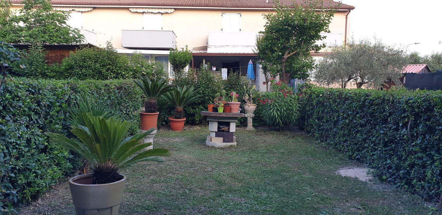 Appartamento in vendita a Montemarciano, 3 locali, prezzo € 55.000 | CambioCasa.it