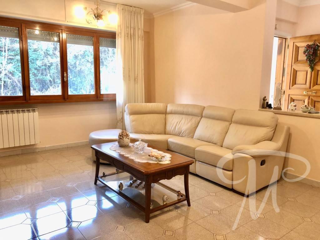 Appartamento in vendita a Zagarolo, 3 locali, prezzo € 149.000 | CambioCasa.it