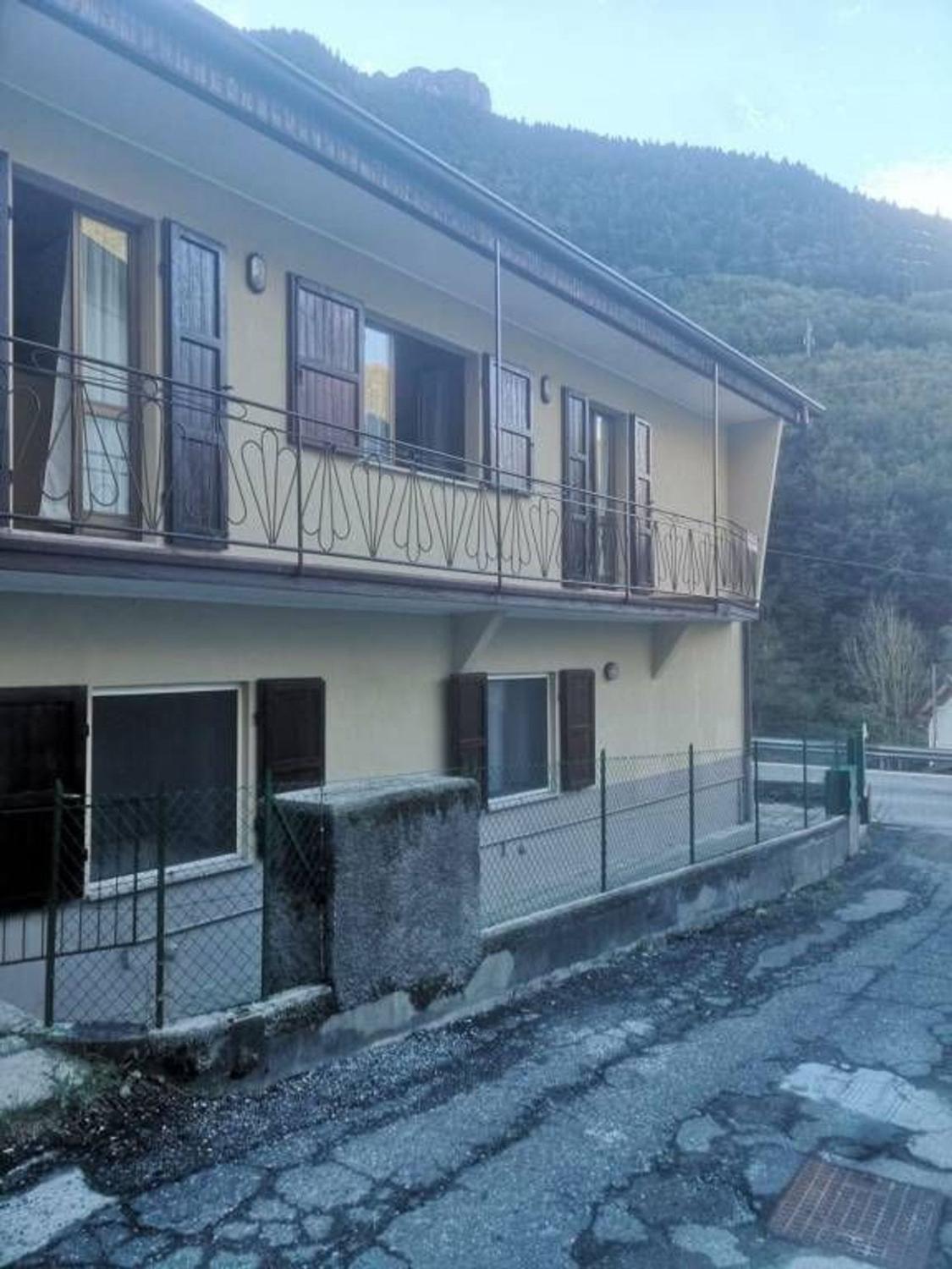 Appartamento in vendita a Valbondione, 3 locali, prezzo € 39.000 | PortaleAgenzieImmobiliari.it