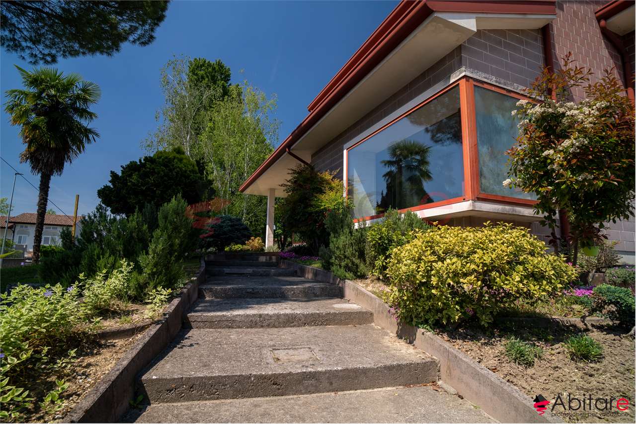 Villa in vendita a Pasiano di Pordenone, 13 locali, Trattative riservate | PortaleAgenzieImmobiliari.it