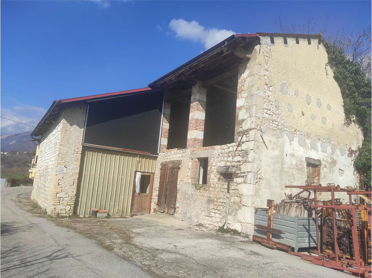 Magazzino in vendita a Sarmede, 1 locali, zona Località: Borgo PalÃ¹, prezzo € 60.000 | PortaleAgenzieImmobiliari.it