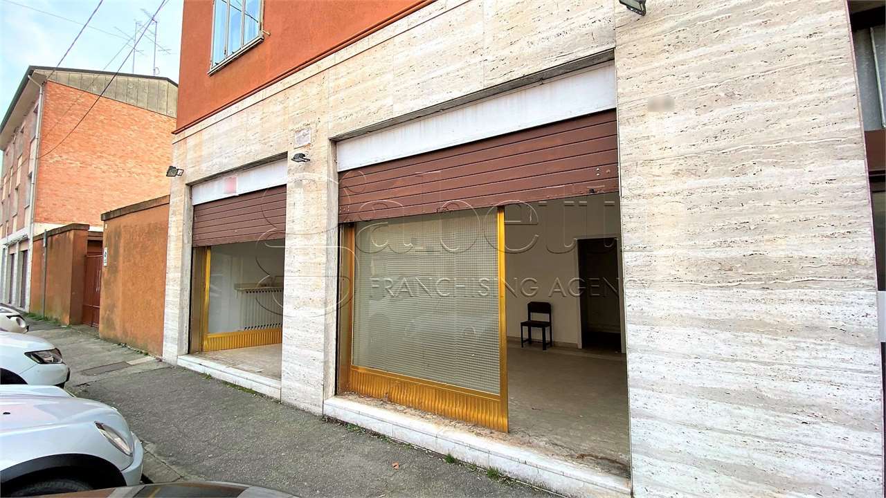 Negozio / Locale in vendita a Ferrara, 2 locali, zona Zona: Pontelagoscuro, prezzo € 35.000 | CambioCasa.it