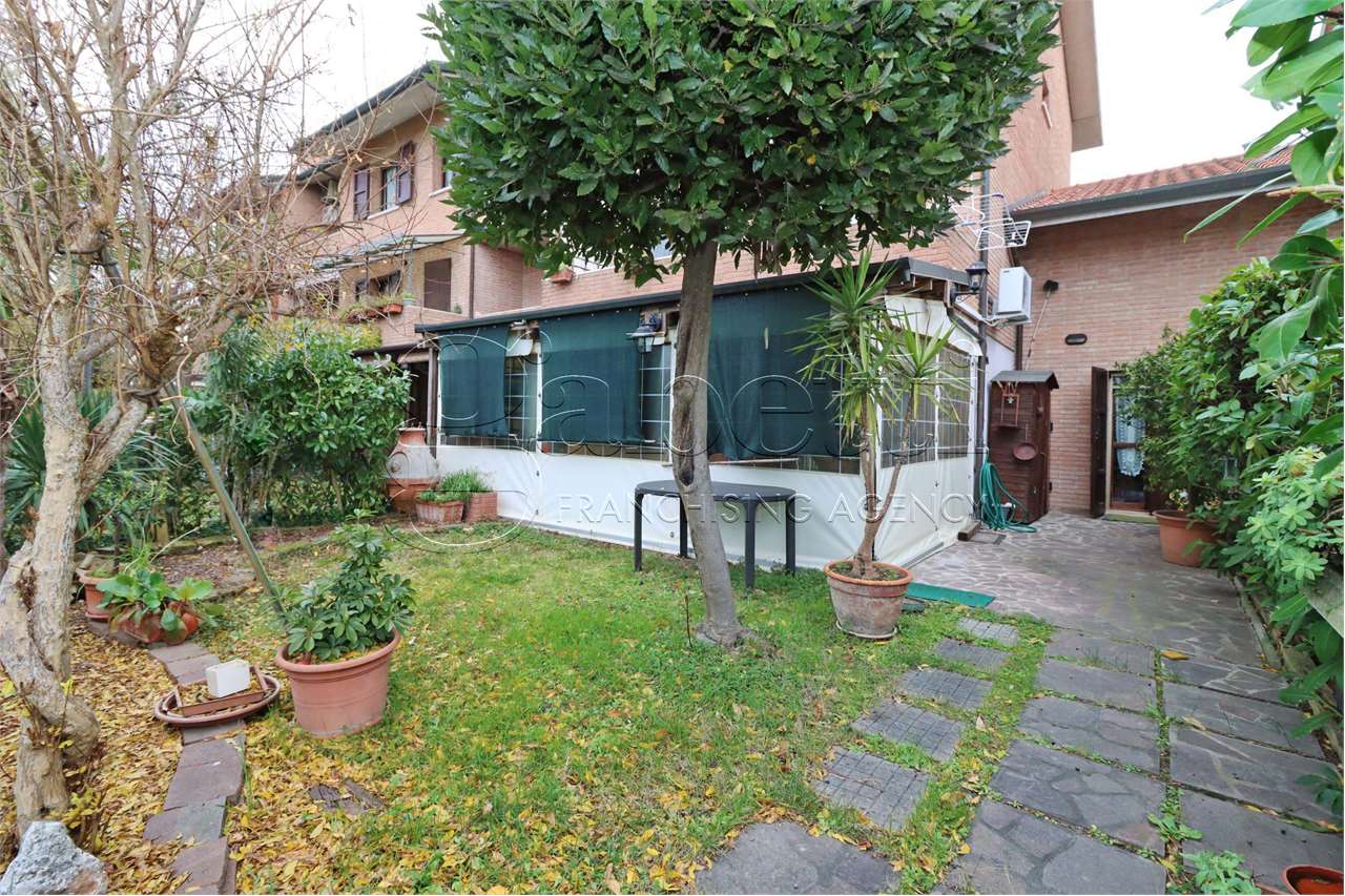Villa a Schiera in vendita a Ferrara - Zona: Via Bologna