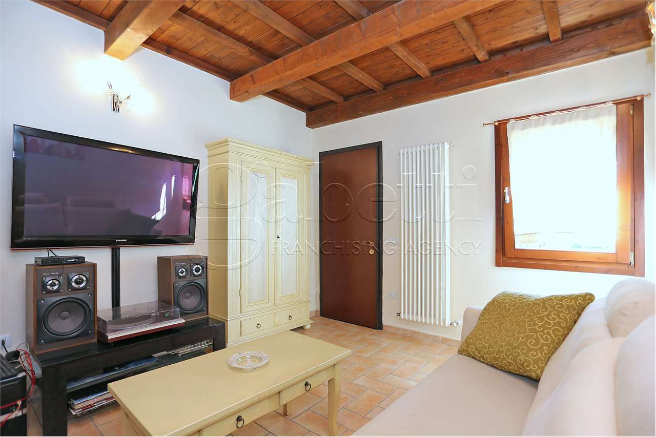 Appartamento in vendita a Ferrara, 3 locali, zona colino, prezzo € 74.500 | PortaleAgenzieImmobiliari.it