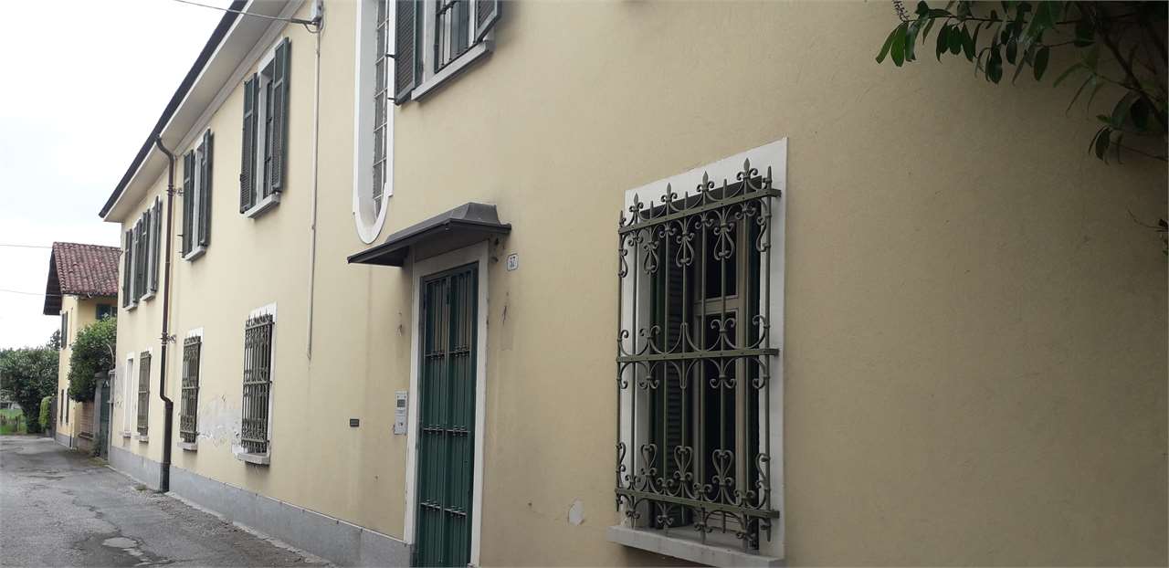Villa in vendita a Fossano, 15 locali, Trattative riservate | PortaleAgenzieImmobiliari.it