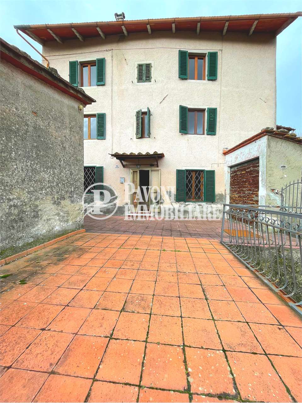 Villa a Schiera in vendita a Pistoia, 6 locali, prezzo € 115.000 | PortaleAgenzieImmobiliari.it