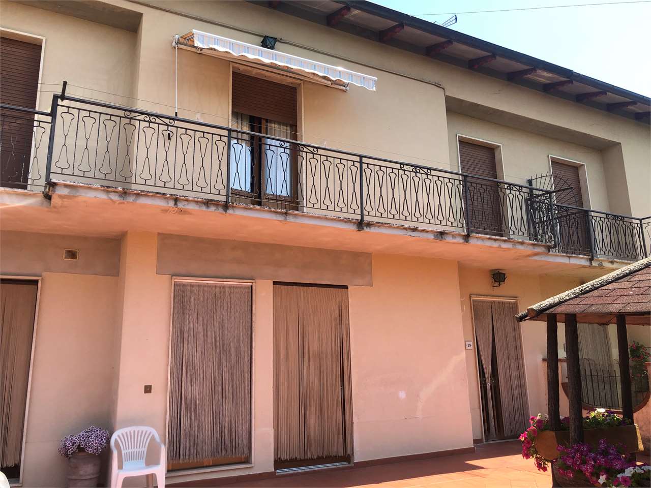 Appartamento in vendita a Foiano della Chiana, 5 locali, prezzo € 230.000 | PortaleAgenzieImmobiliari.it