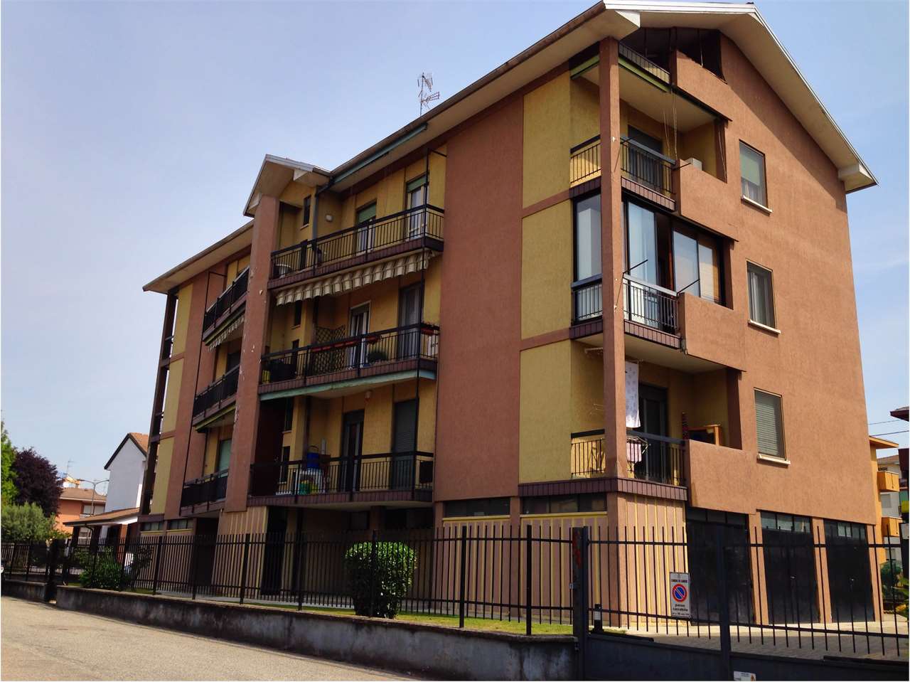 Appartamento in vendita a Cameri, 4 locali, prezzo € 118.000 | PortaleAgenzieImmobiliari.it