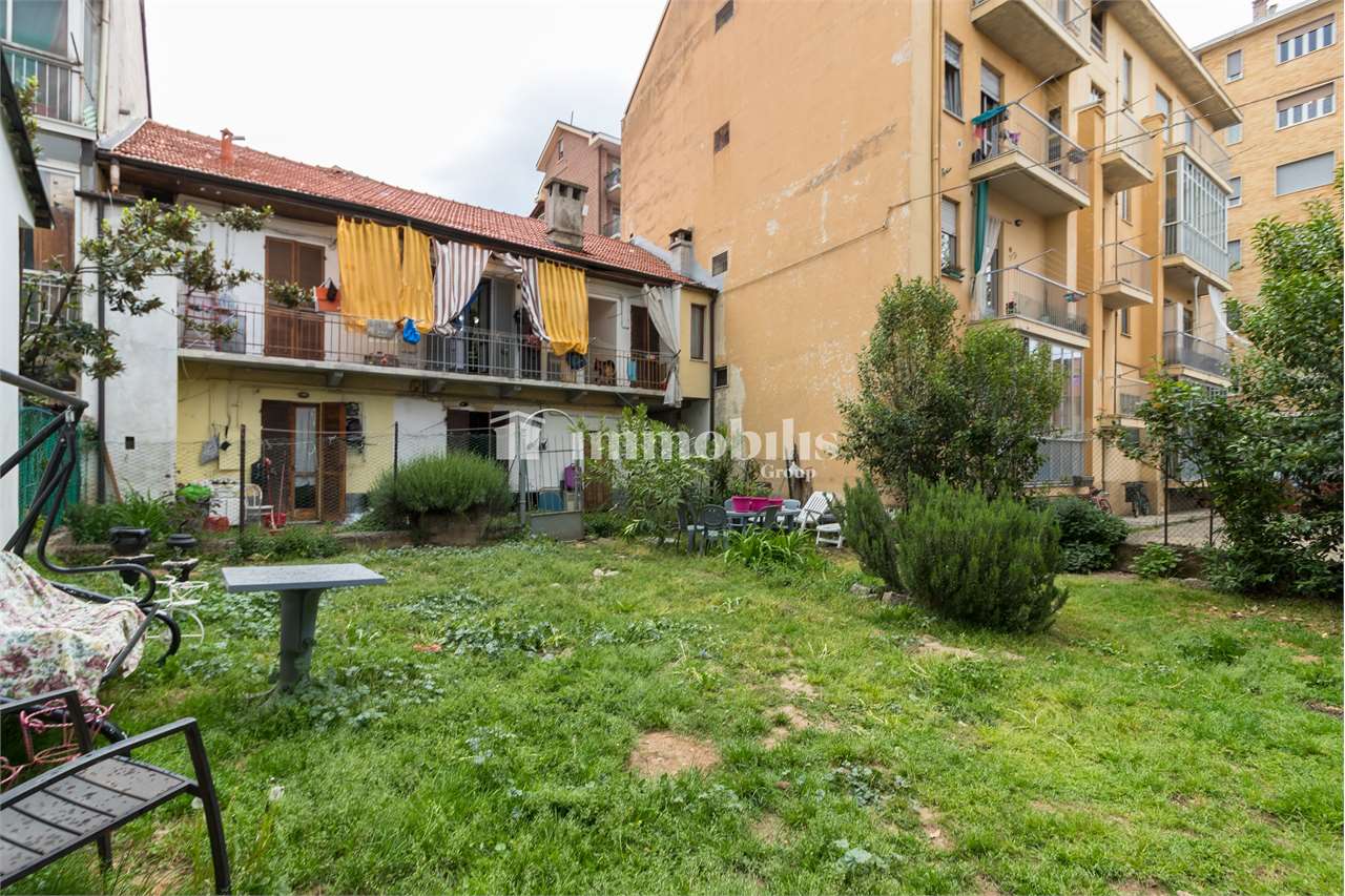 Villa in vendita a Collegno, 9 locali, prezzo € 255.000 | PortaleAgenzieImmobiliari.it