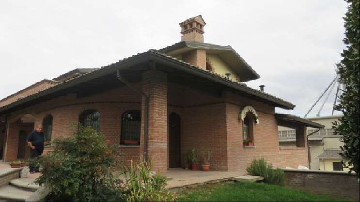 Villa in vendita a Gossolengo, 14 locali, prezzo € 528.750 | PortaleAgenzieImmobiliari.it