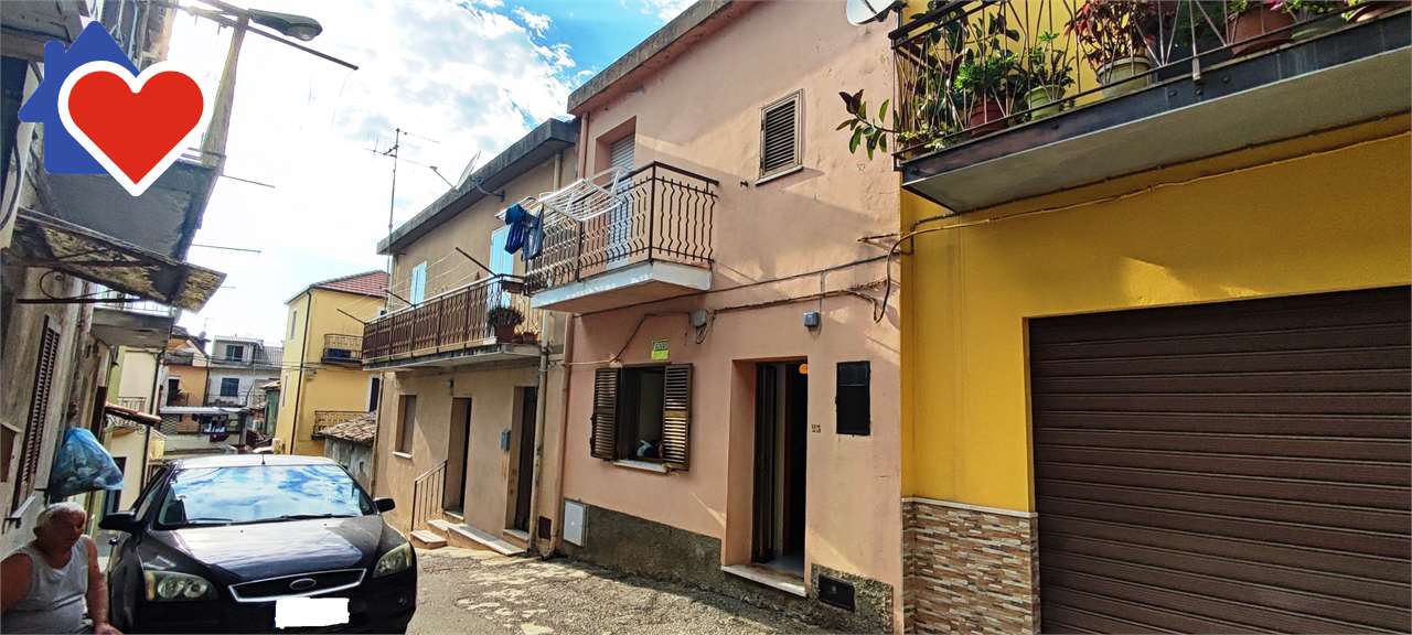 Appartamento in vendita a Borgia, 2 locali, prezzo € 28.000 | PortaleAgenzieImmobiliari.it