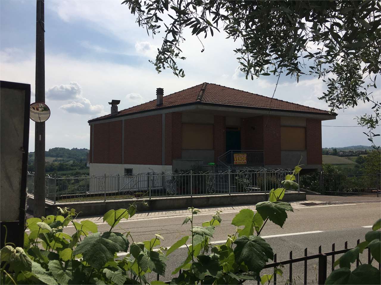 Villa in vendita a Montiglio Monferrato, 4 locali, prezzo € 109.000 | PortaleAgenzieImmobiliari.it