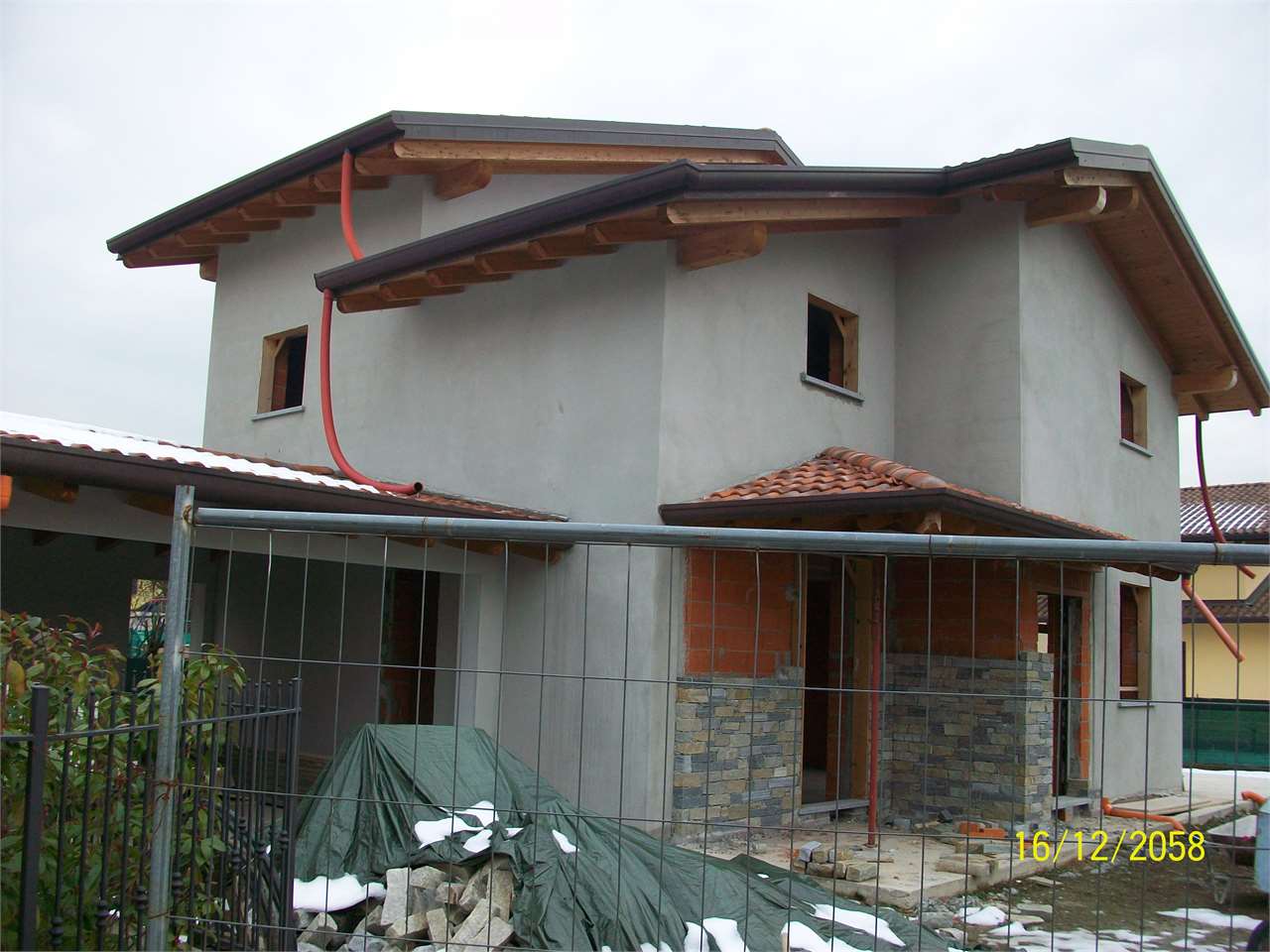Villa in vendita a Pombia, 6 locali, prezzo € 320.000 | CambioCasa.it