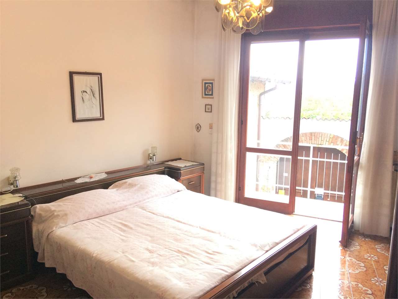 Appartamento in vendita a Castronno, 3 locali, prezzo € 59.000 | CambioCasa.it