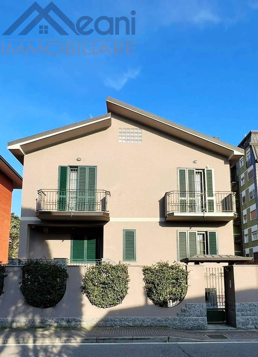 Villa in vendita a Opera, 5 locali, prezzo € 730.000 | PortaleAgenzieImmobiliari.it