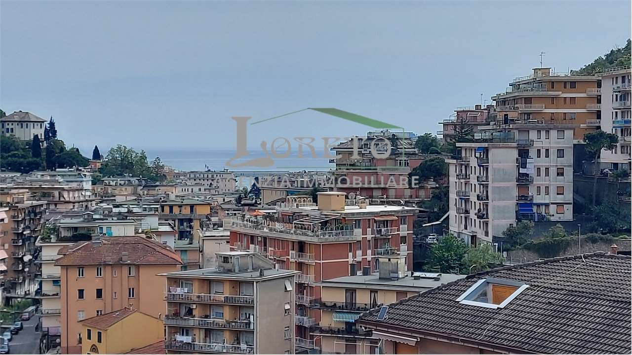 Attico / Mansarda in vendita a Rapallo, 3 locali, prezzo € 280.000 | PortaleAgenzieImmobiliari.it