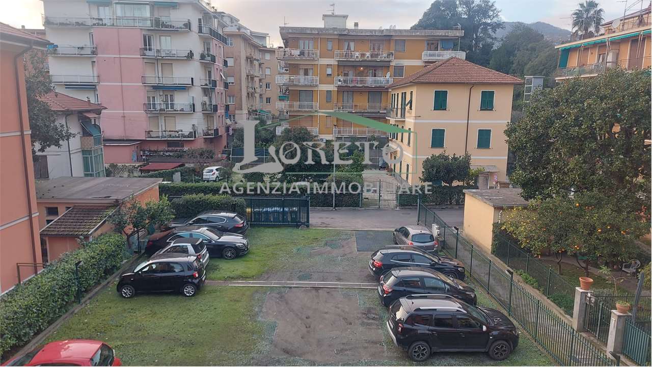 Appartamento in vendita a Rapallo, 3 locali, prezzo € 135.000 | PortaleAgenzieImmobiliari.it