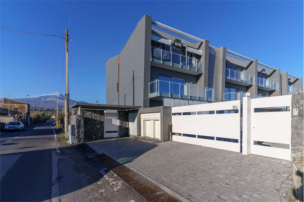 Appartamento in vendita a San Giovanni la Punta, 3 locali, prezzo € 205.000 | PortaleAgenzieImmobiliari.it
