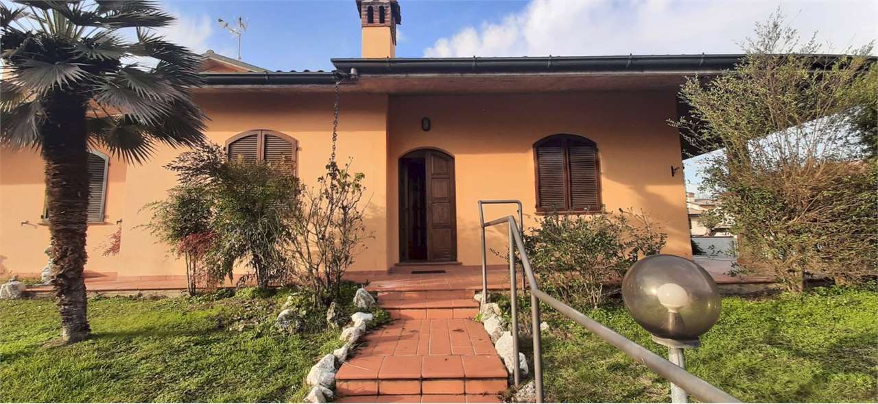 Villa in Vendita a Fontanella