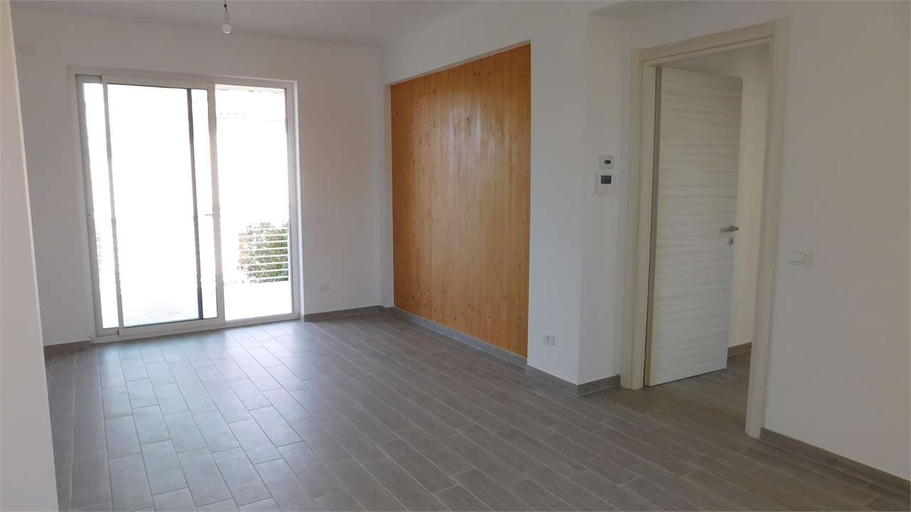 Appartamento in vendita a Nereto, 3 locali, zona gnano, prezzo € 159.000 | PortaleAgenzieImmobiliari.it