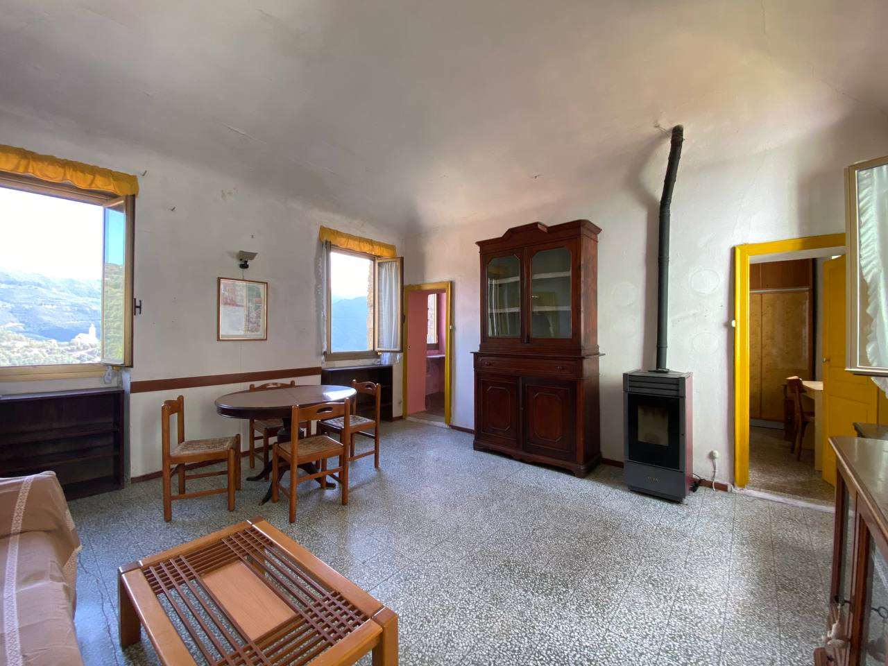 Appartamento in vendita a Caravonica, 5 locali, prezzo € 47.000 | PortaleAgenzieImmobiliari.it