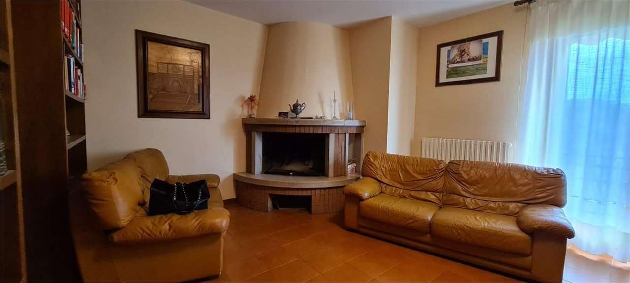 Appartamento in vendita a Todi, 4 locali, prezzo € 185.000 | PortaleAgenzieImmobiliari.it