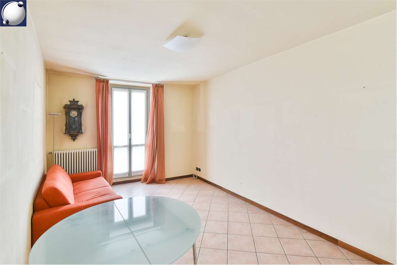 Appartamento in vendita a Erba, 2 locali, zona enna, prezzo € 95.000 | PortaleAgenzieImmobiliari.it
