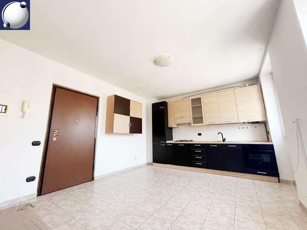 Appartamento in vendita a Merone, 2 locali, prezzo € 80.000 | PortaleAgenzieImmobiliari.it