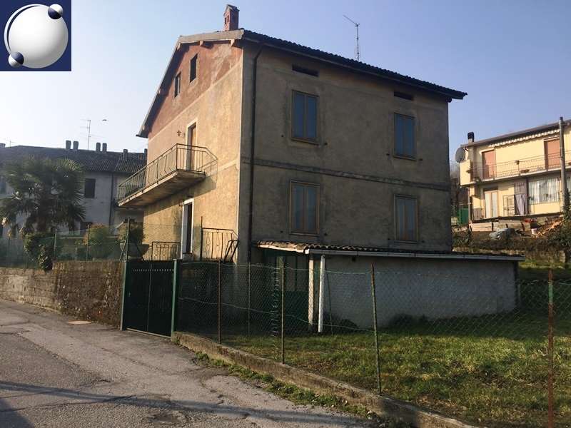 Appartamento in vendita a Monguzzo, 3 locali, Trattative riservate | PortaleAgenzieImmobiliari.it