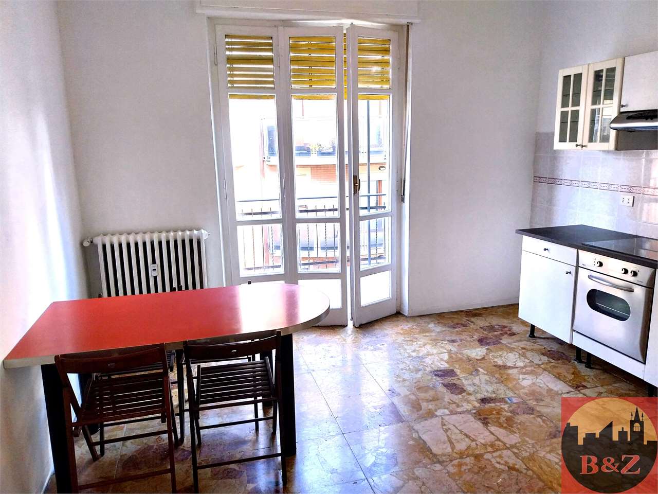 Appartamento in affitto a Rivoli, 3 locali, zona Località: Centro, prezzo € 380 | PortaleAgenzieImmobiliari.it