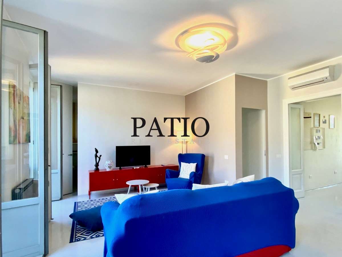 Appartamento in vendita a Como, 4 locali, zona Località: CittÃ  Murata/ Lungolago/ Centro, prezzo € 595.000 | PortaleAgenzieImmobiliari.it