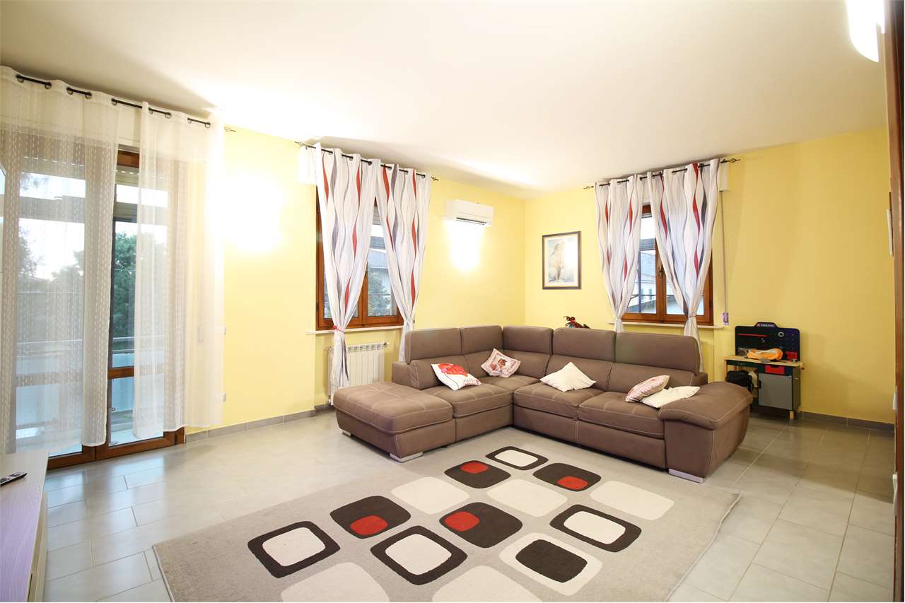Appartamento in vendita a Bientina, 4 locali, prezzo € 210.000 | PortaleAgenzieImmobiliari.it