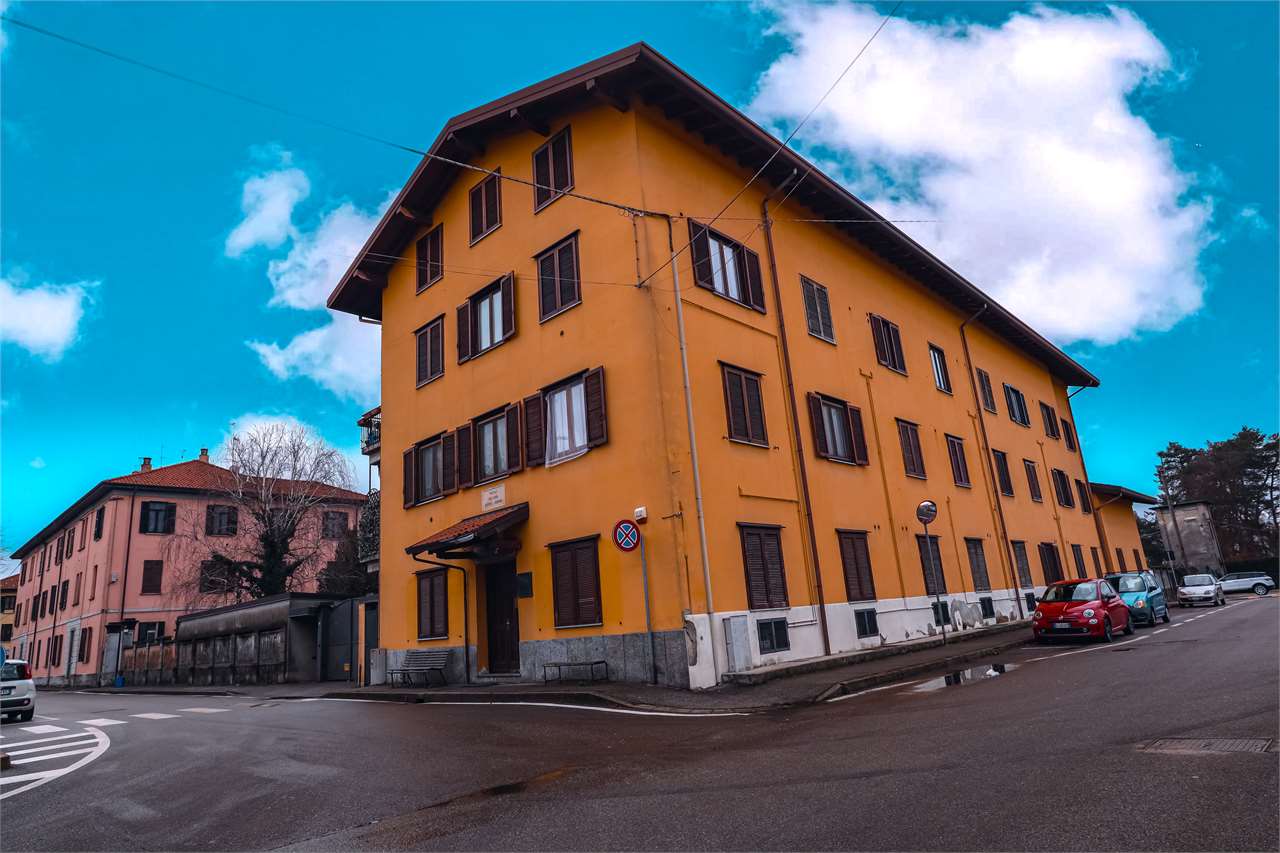 Appartamento in vendita a Somma Lombardo, 3 locali, prezzo € 69.000 | PortaleAgenzieImmobiliari.it