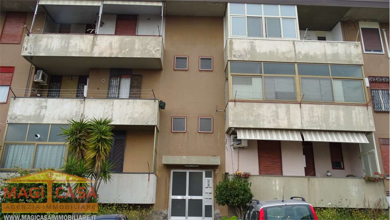 Appartamento in vendita a Camporotondo Etneo, 4 locali, prezzo € 95.000 | CambioCasa.it