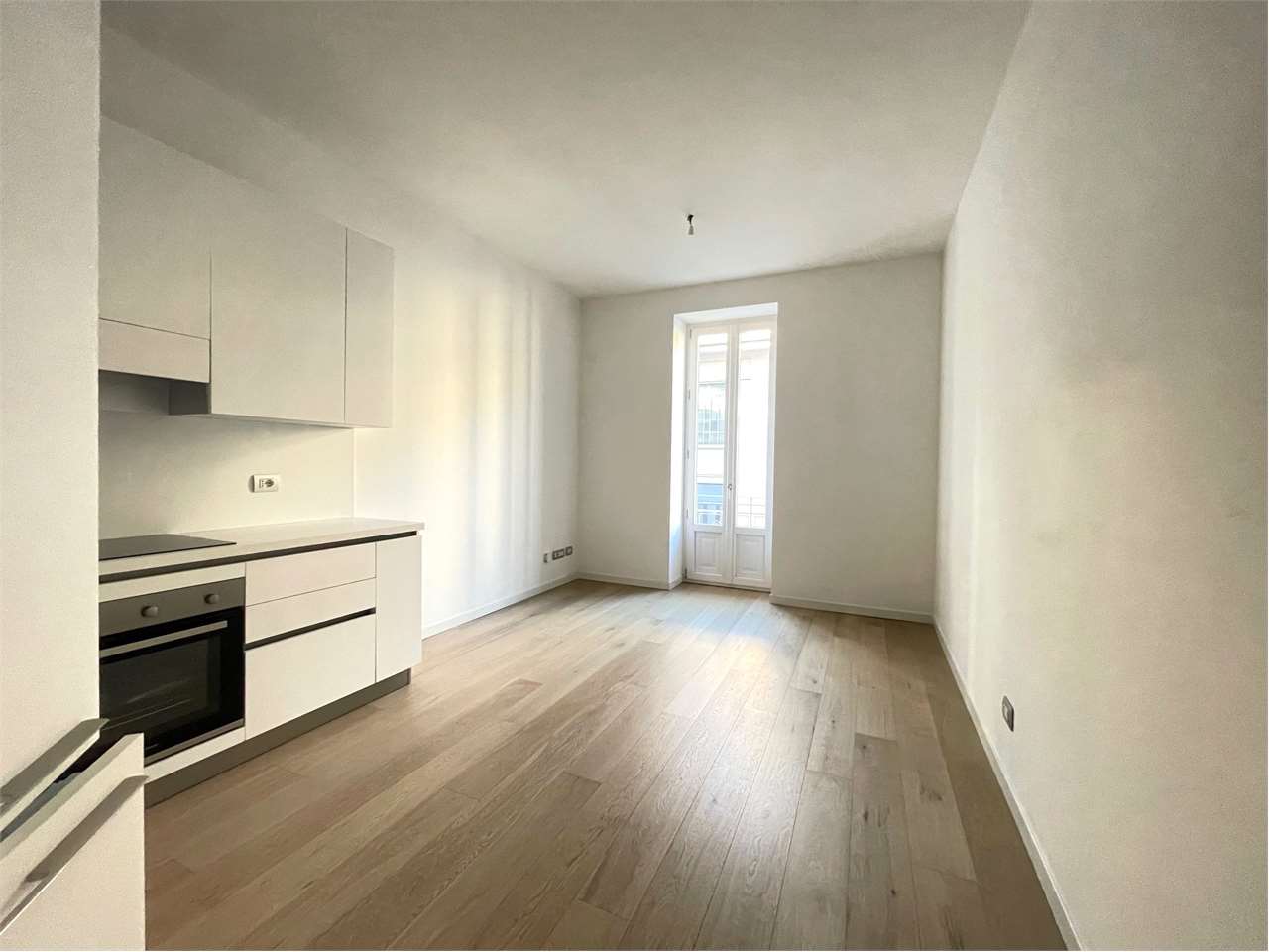Appartamento in affitto a Milano, 2 locali, zona P.ta Genova, Romolo, Solari, Savona, Tortona, prezzo € 1.666 | PortaleAgenzieImmobiliari.it