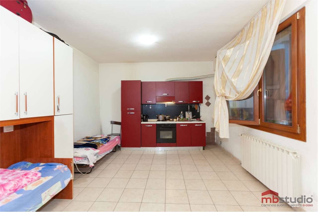 Appartamento in vendita a Tradate, 1 locali, prezzo € 67.500 | CambioCasa.it