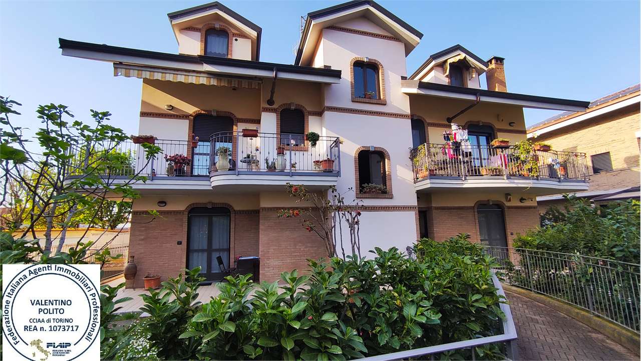 Appartamento in vendita a Nichelino, 9 locali, zona Località: centro, prezzo € 520.000 | PortaleAgenzieImmobiliari.it