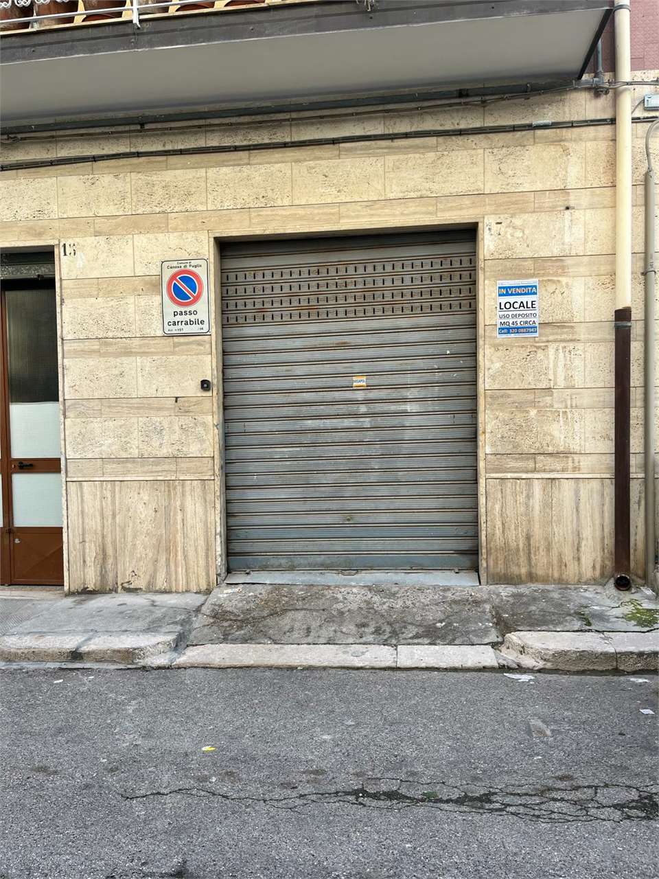 Magazzino in vendita a Canosa di Puglia, 2 locali, prezzo € 42.000 | PortaleAgenzieImmobiliari.it