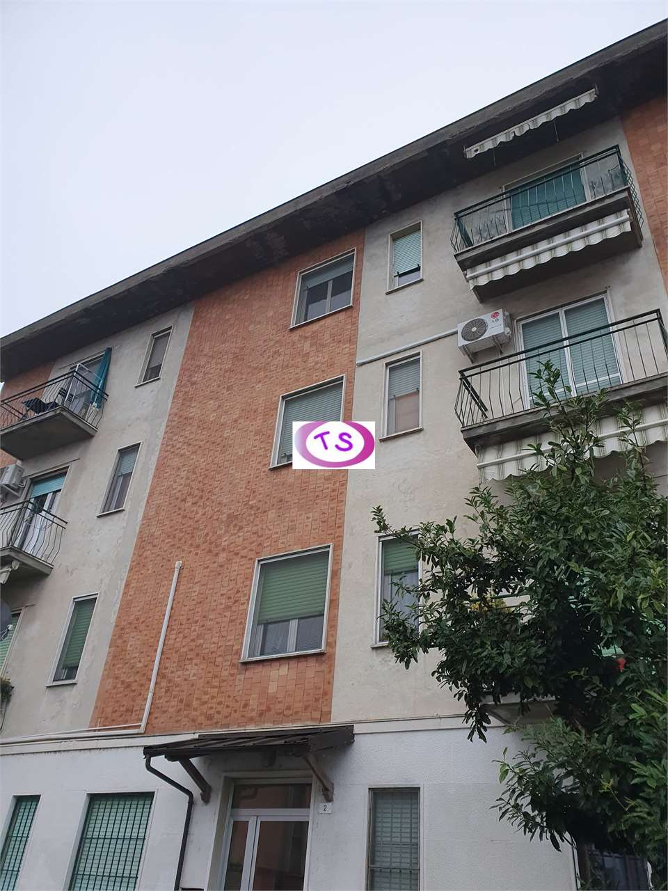 Appartamento in vendita a Casale Monferrato, 3 locali, prezzo € 38.000 | CambioCasa.it